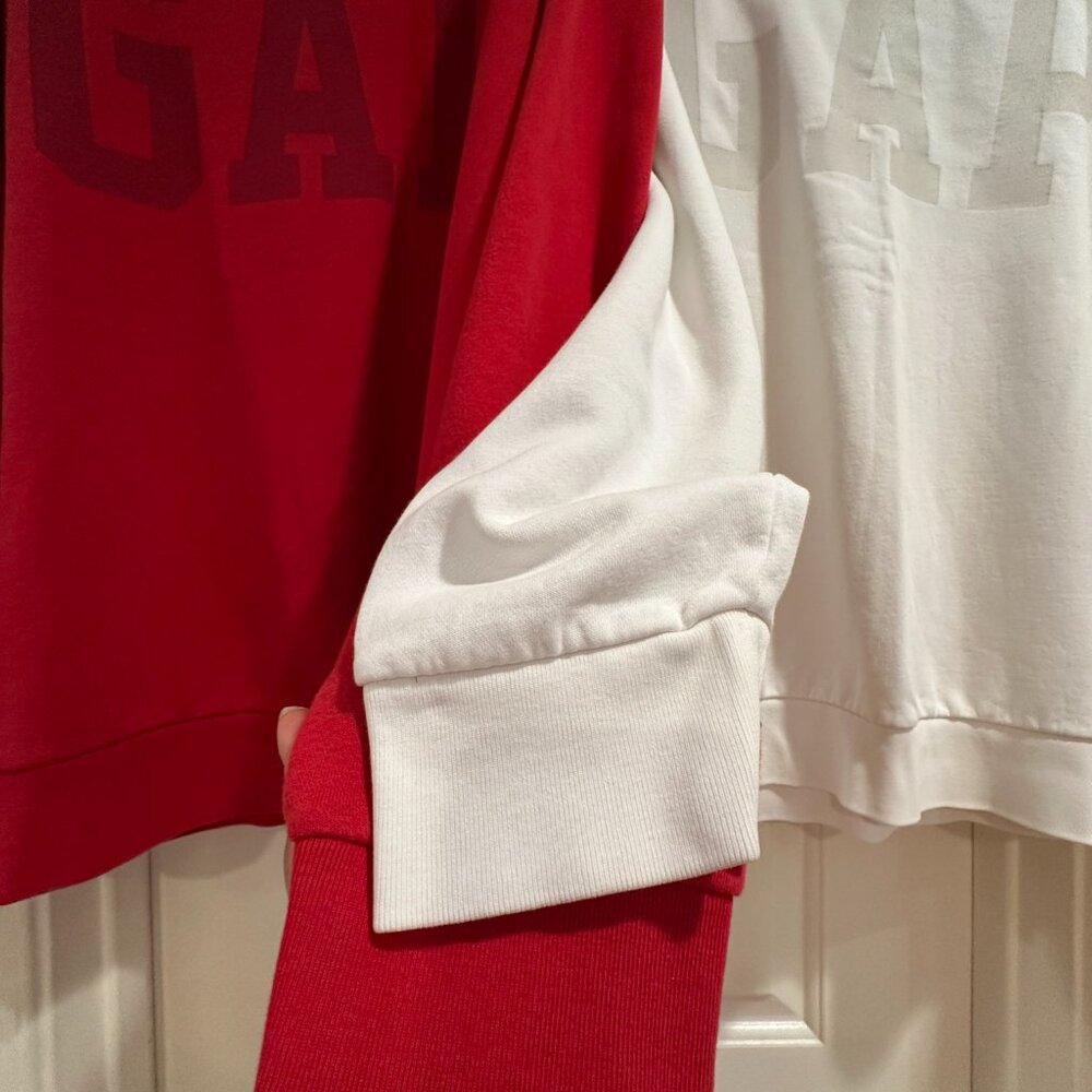 GAP - Picture 3 of 4